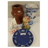 Hat pin holder vases frog wedgewood plate Hat pin holder vases frog wedgewood plate