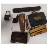 Pipe and tobacco holder lock coin purse Pipe and tobacco holder lock coin purse