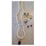 Costume jewelry Costume jewelry