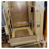Macs vertical home lift Macs vertical home lift