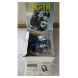 Pioneer Monitor 10 headphones in box Pioneer Monitor 10 headphones in box