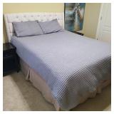 Queen Bed w/ Serta Mattress, Headboard, Bedding Queen Bed w/ Serta Mattress, Headboard, Bedding