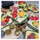 Lot w/ Oven Mitts & Napkin Holders