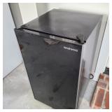 Daewoo Houshold Refrigerator 564T Daewoo Houshold Refrigerator 564T