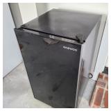 Daewoo Houshold Refrigerator 564T