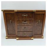 Vintage Jewelry Chest Vintage Jewelry Chest