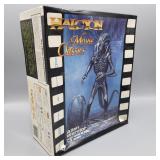 Halcyon Movie Classics Alien Warrior