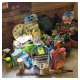 Large Lot of Lawn & Gardening Supplies