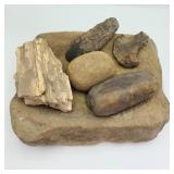 Native American Mill / Grind Stones w/ Artifacts Native American Mill / Grind Stones w/ Artifacts