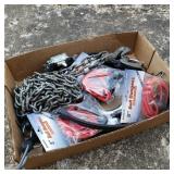 Flat 3 of Bungees & 1/4' Chain w/ Hooks Flat 3 of Bungees & 1/4' Chain w/ Hooks