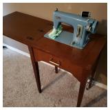 Vintage Wizard Citation Sewing Machine Console