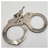 Precise Handcuffs w/ Keys Precise Handcuffs w/ Keys