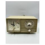 Box #94 Vintage GE Bedside AM Table Clock