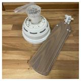Box # 175 Ceiling Fan