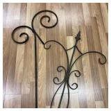 2 Iron Yard Stakes for Bird Feeders