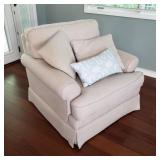 Magnolia Armchair w/ Teal Accent Pillow
