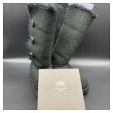 UGGS Ladies Black Size 11 w/Care Kit
