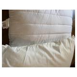 Pillow Pair Full/Queen Unbranded