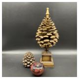 Pinecone Decor w/Apple Paperweight