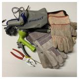 Work Gloves 4 Pair, Kobalt Li-ion