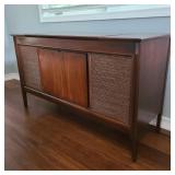 Mid-Century William Tell / GE Stereo Console