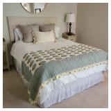 Queen Size Bed w/ Sleep Inc. Royal Mattress Queen Size Bed w/ Sleep Inc. Royal Mattress