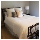 Queen Size Sleigh Bed Queen Size Sleigh Bed
