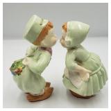 Ceramic Dutch Boy & Girl Figurines Ceramic Dutch Boy & Girl Figurines