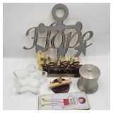 Lot of Decor w/ 'Hope' Sign Lot of Decor w/ 'Hope' Sign