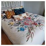 Peacock Accent Pillow Lot w/ Bedding Peacock Accent Pillow Lot w/ Bedding