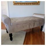 Modern Rolled Arm Tufted Bench Modern Rolled Arm Tufted Bench