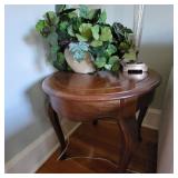 Vintage Cabriole Leg End Table w/ Faux Plant Vintage Cabriole Leg End Table w/ Faux Plant