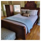 Ethan Allen British Classics Queen Sleigh Bed Ethan Allen British Classics Queen Sleigh Bed