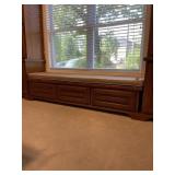 Window Seat w/3 Drawers