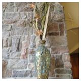 20' Mirrored Panel Vase