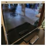 Orion SLED2468W Television w/ Cables