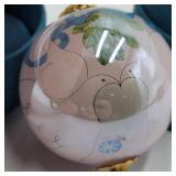 2007 Peace Doves 'Li Bien' Ornament