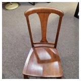 Vintage Fiddle Back Style Chair