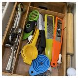 Kitchen Drawer #2 Lot