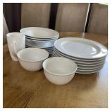 Pottery Barn Dishes 15+ Pieces