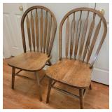 Pair of Wood Chairs Pair of Wood Chairs