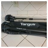 Targus TGT-BK58T and MX 2000 Tripods Targus TGT-BK58T and MX 2000 Tripods