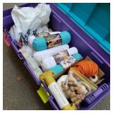Tote w/ Crafting & Yarn Tote w/ Crafting & Yarn