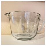 Anchor Hocking 2 Quart/ 8 Cup Mixing Bowl