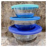 Trio of Pyrex Mixing/ Storage Bowls