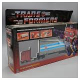 1984 Hasbro Optimus Prime Transformer Toy