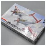 Monogram Twin Mustang F-82G Model Kit