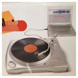 Ion USB Turntable Vinyl Digitizer Ion USB Turntable Vinyl Digitizer