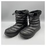 Women's Thermoball Micro-Baffle Bootie Size 9 Women's Thermoball Micro-Baffle Bootie Size 9
