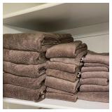 Brown Bath Towels/ Hand Towels/ Wash Cloths Brown Bath Towels/ Hand Towels/ Wash Cloths